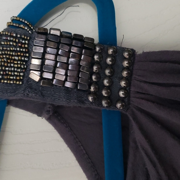 Tank - Picture 2 of 6